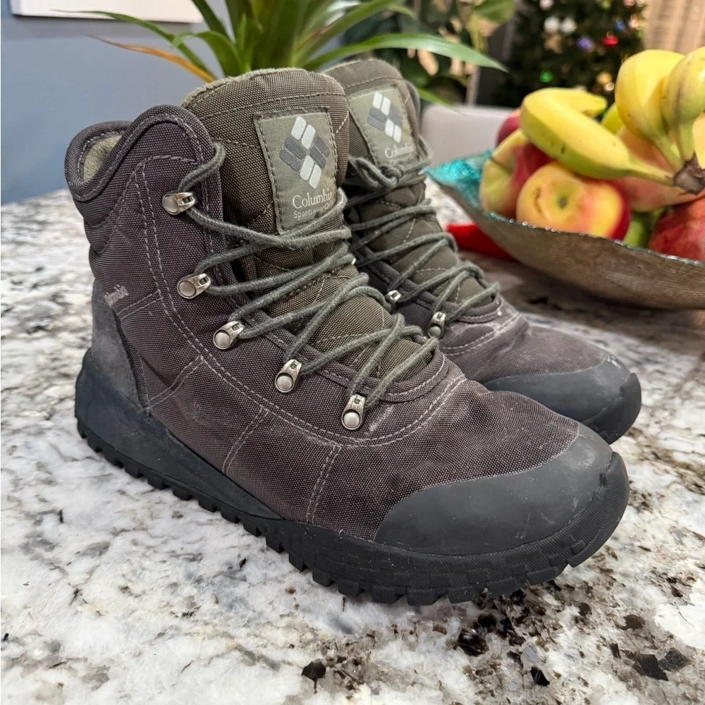 Columbia Fairbanks Lace Boots men’s size 8.5